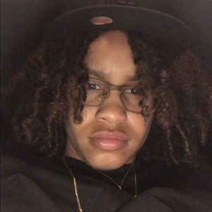 Meet your Posher, Shania